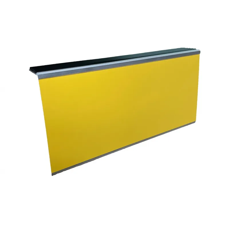 Affaire À Saisir Repérage des contremarches adhésif intérieur – 3mx40mm – jaune / noir